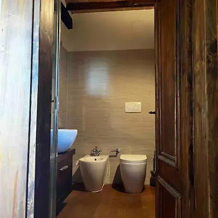 Medieval Tower In Umbria With Swimming Pool * Montelagello