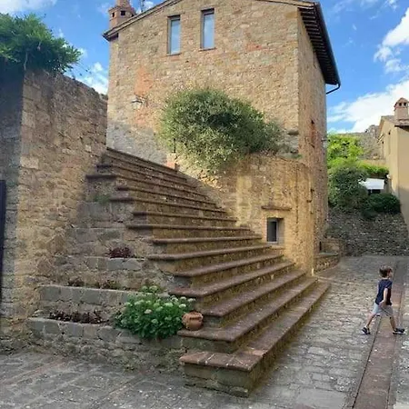 Medieval Tower In Umbria With Swimming Pool