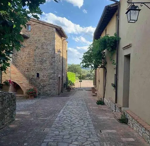 Medieval Tower In Umbria With Swimming Pool
