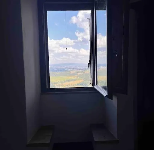 Medieval Tower In Umbria With Swimming Pool * Montelagello