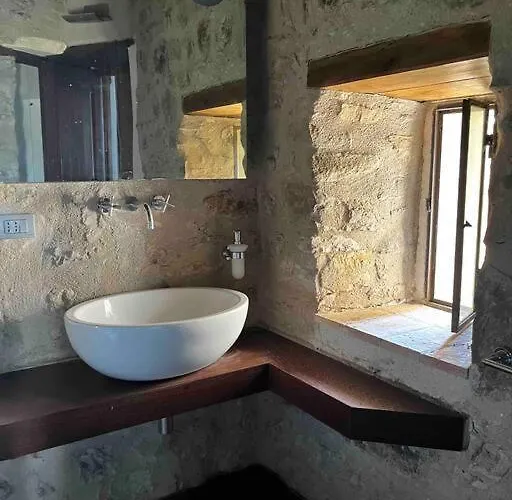 Medieval Tower In Umbria With Swimming Pool Montelagello